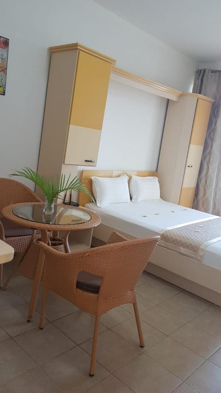 West Coast View Studios & Appartment Flic-en-Flacq Extérieur photo