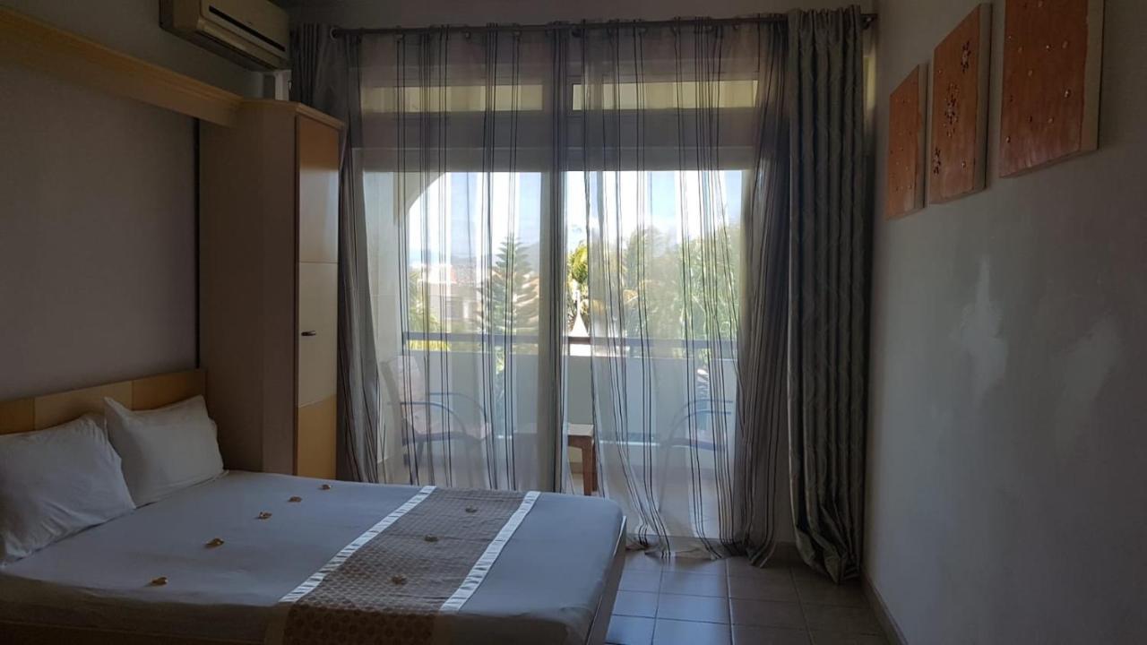 West Coast View Studios & Appartment Flic-en-Flacq Extérieur photo